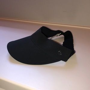 brand new lulu lemon visor